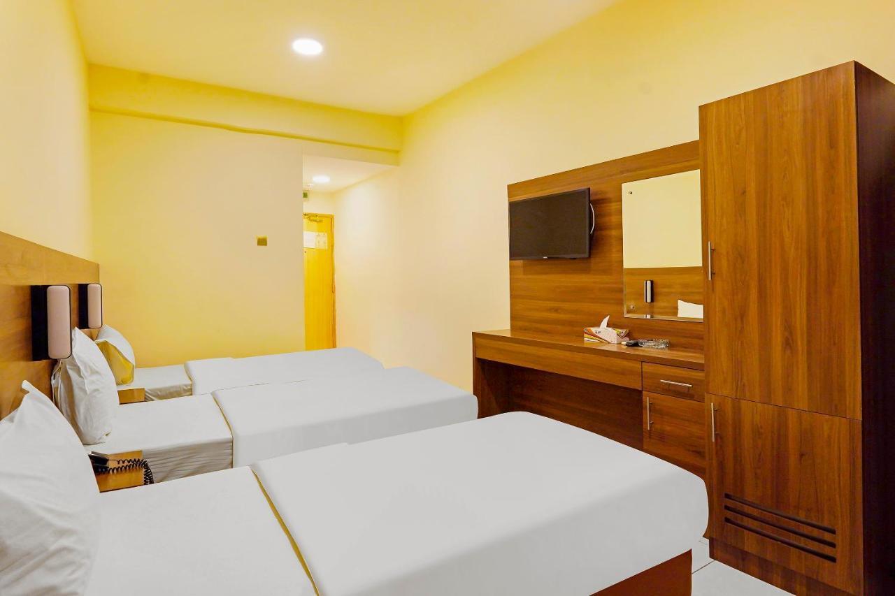 Oyo 925 Emirates Hotel Dubai Bagian luar foto